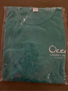 Casino Resort Teal Graphic T‑Shirt